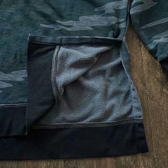 Old Navy Black, Dark Teal and Gray Camo Crewneck Pullover - Picture 4 of 6